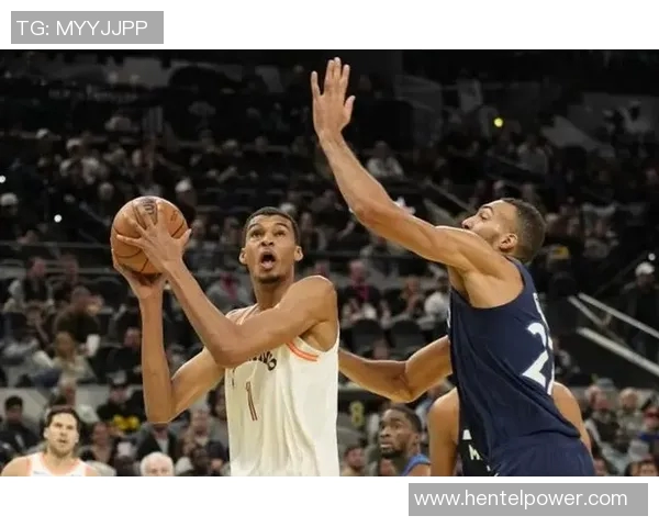 鲁迪戈贝尔:从防守巨星到全明星的蜕变之路与篮球哲学